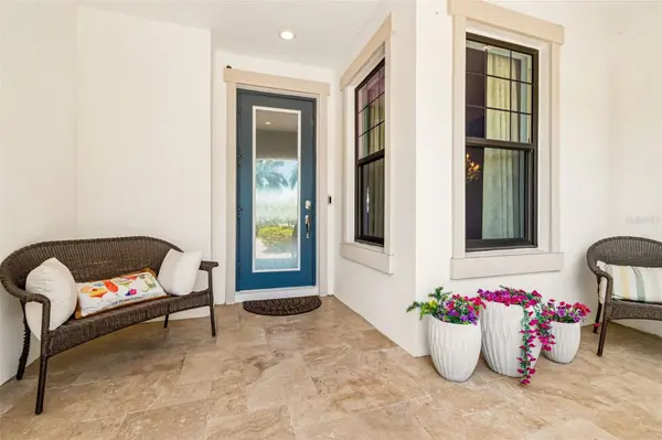 3036 CHRISTOPHERS WATCH LN, Ruskin, FL 33570