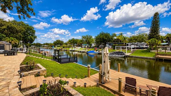 453 WATERWAY DR, Lake Wales, FL 33867