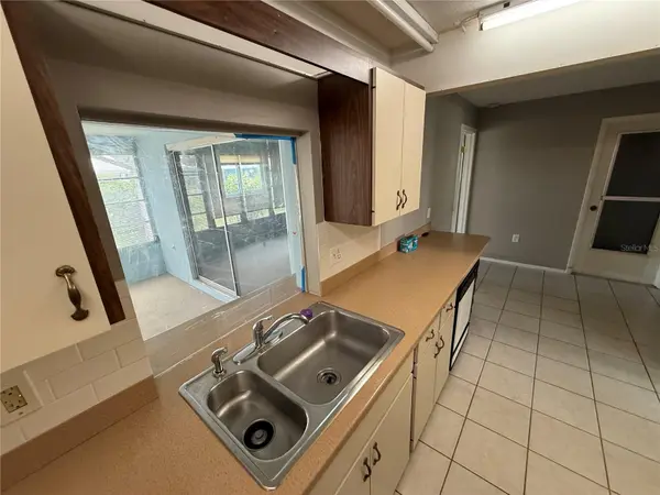 4212 NEIL LN, Bradenton, FL 34208