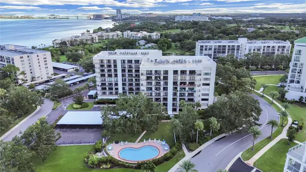 150 BELLEVIEW BLVD #106, Belleair, FL 33756