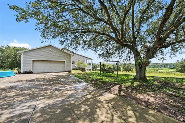 36304 TOMKOW LN, Dade City, FL 33523