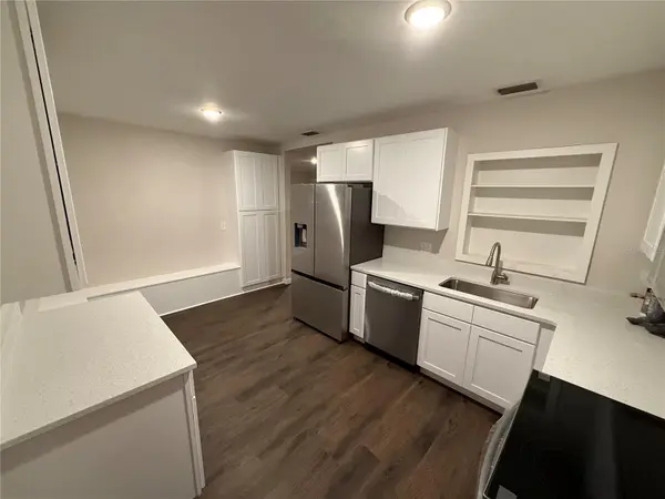 6215 S KELLY RD, Tampa, FL 33611
