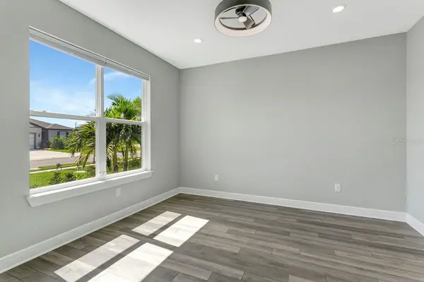 9909 LONGMEADOW AVE, Parrish, FL 34219