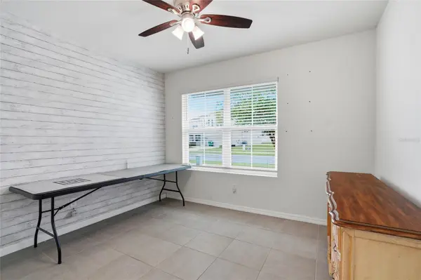 35803 HILLBROOK AVE, Zephyrhills, FL 33541