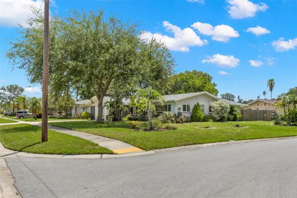 1447 BYRAM DR, Clearwater, FL 33755