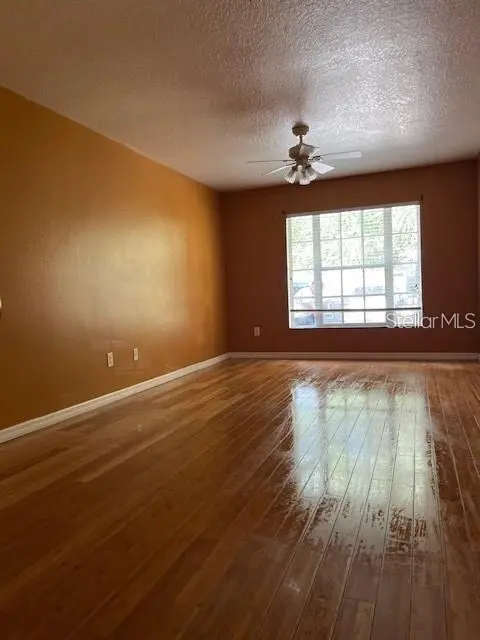 8434 QUARTER HORSE DR, Riverview, FL 33578