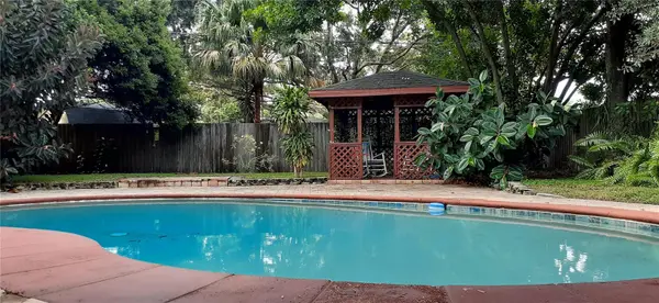 3925 W BAY VIEW AVE, Tampa, FL 33611
