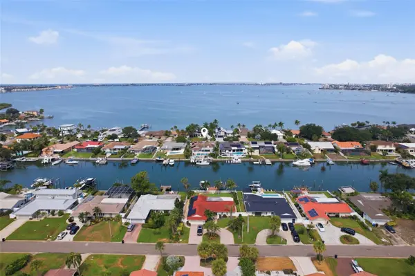 4424 45TH ST S, St Petersburg, FL 33711