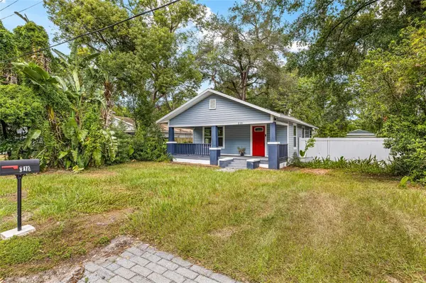 210 E CLUSTER AVE, Tampa, FL 33604