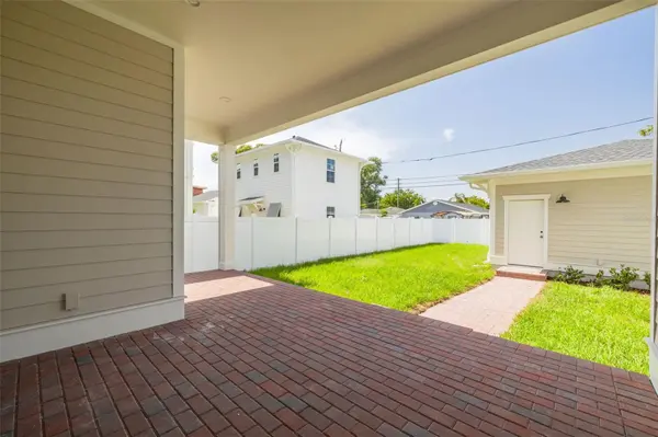 455 47TH AVE N, St Petersburg, FL 33703