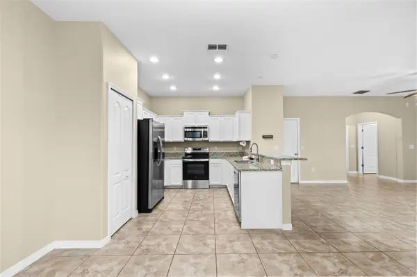 20542 GRAND VISTA LN, Tampa, FL 33647