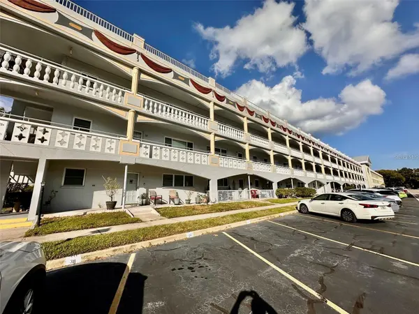 2460 FRANCISCAN DR #76, Clearwater, FL 33763