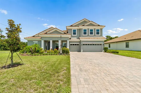 10597 MEADOWRUN DR, Lithia, FL 33547