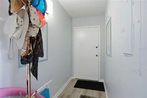 800 S GULFVIEW BLVD #403, Clearwater Beach, FL 33767