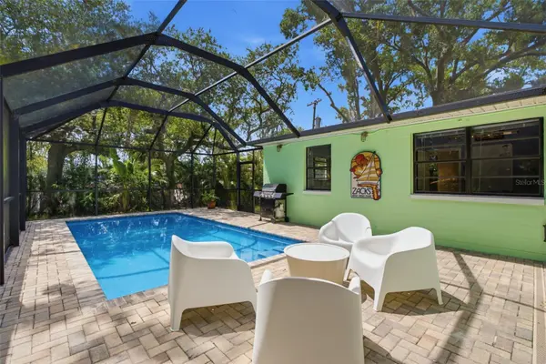 609 W RIVER DR, Temple Terrace, FL 33617