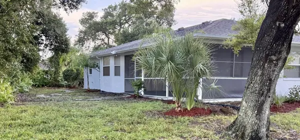 3708 FONTAINEBLEAU ST, North Port, FL 34287