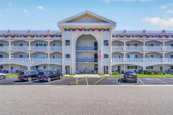 2410 FRANCISCAN DR #60, Clearwater, FL 33763