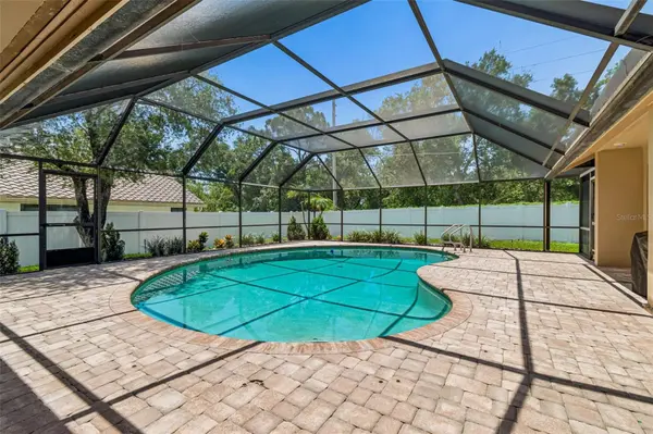 2937 HILLCREEK CIR S, Clearwater, FL 33759