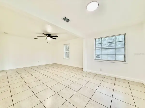 8004 N MARKS ST, Tampa, FL 33604