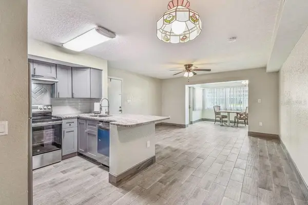 5111 AMULET DR #104, New Port Richey, FL 34652