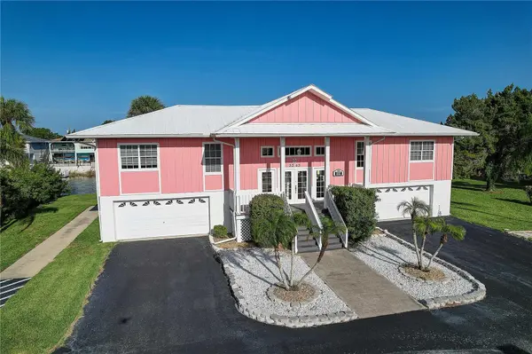 3263 SHOAL LINE BLVD, Hernando Beach, FL 34607