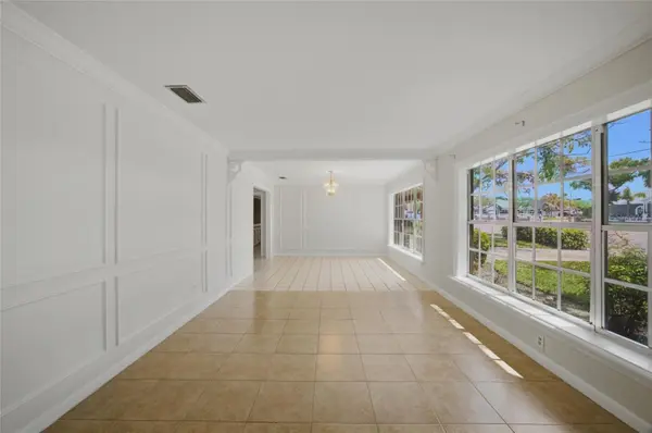 808 N MACDILL AVE, Tampa, FL 33609