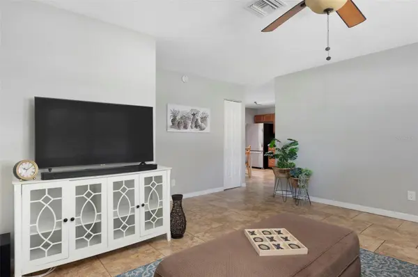 1744 26TH AVE N, St Petersburg, FL 33713