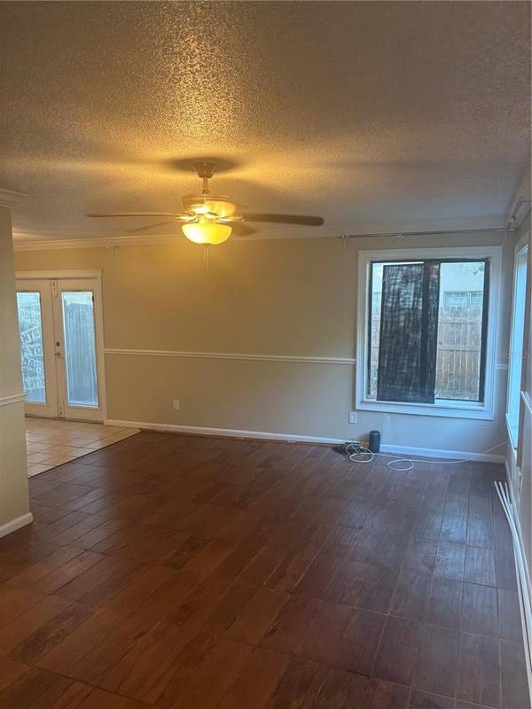 1320 MOUNTAINVIEW #1320, Tampa, FL 33612