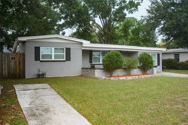 10906 N LANTANA AVE, Tampa, FL 33612