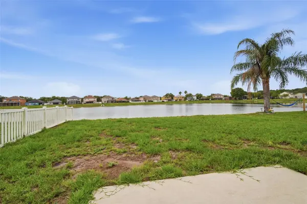 10604 LAKESIDE VISTA DR, Riverview, FL 33569