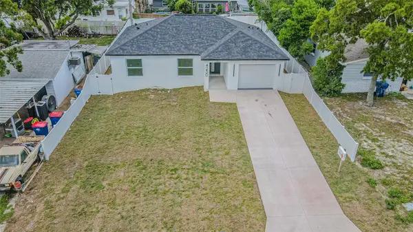 4250 OAK BLUFF AVE, Holiday, FL 34691
