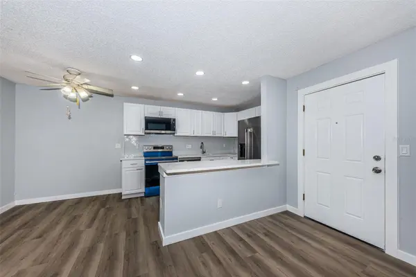 3295 FOX CHASE CIR N #107, Palm Harbor, FL 34683