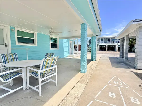 144 CORAL AVE, Redington Shores, FL 33708