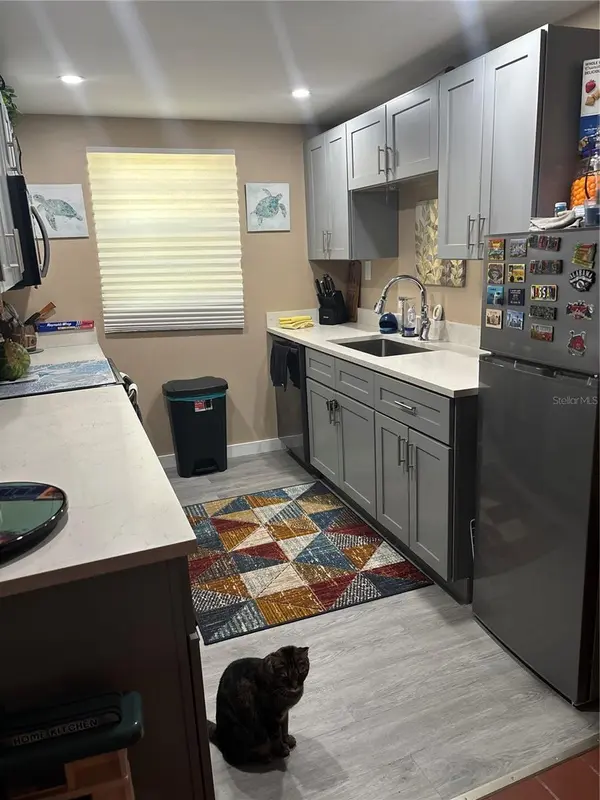 6115 CLIFF AVE, Gibsonton, FL 33534