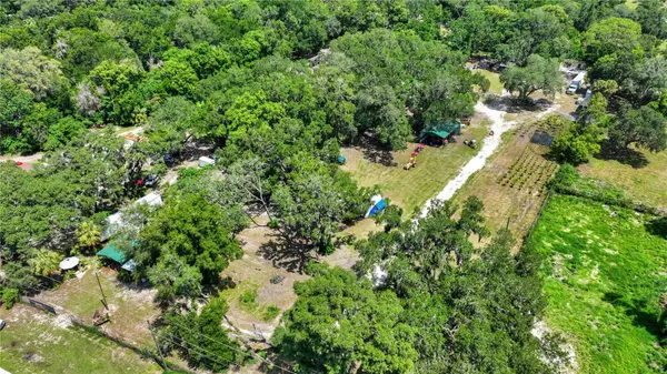 9922 ROCKHILL RD, Thonotosassa, FL 33592