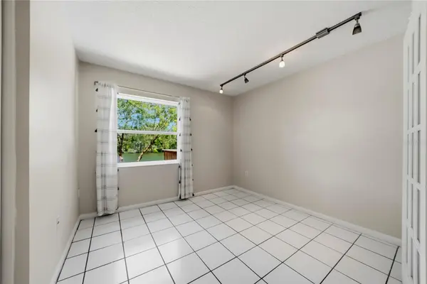 906 CARLTON RD, Tarpon Springs, FL 34689