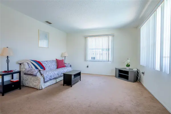 8234 WINTHROP DR, Port Richey, FL 34668