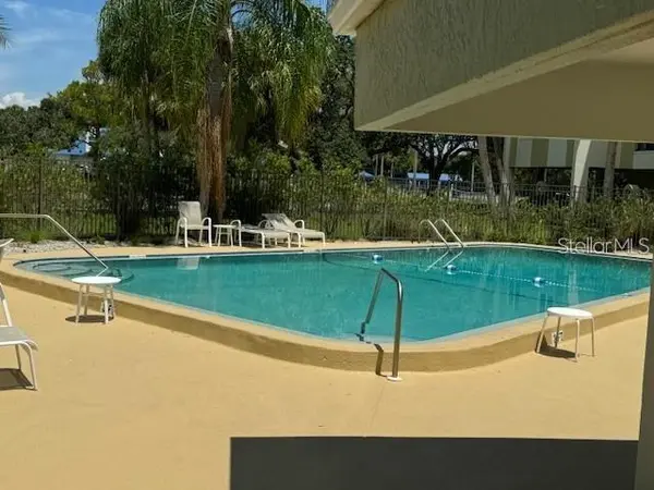 4681 1ST ST NE #304, St Petersburg, FL 33703