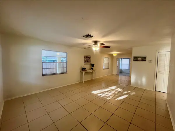 705 BAYOU AVE, Tarpon Springs, FL 34689