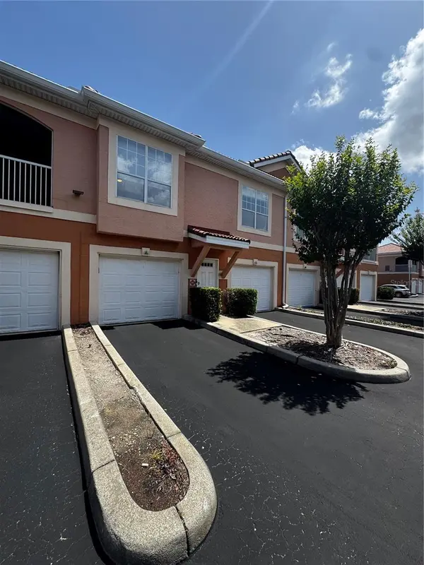 5000 CULBREATH KEY WAY #3-301, Tampa, FL 33611
