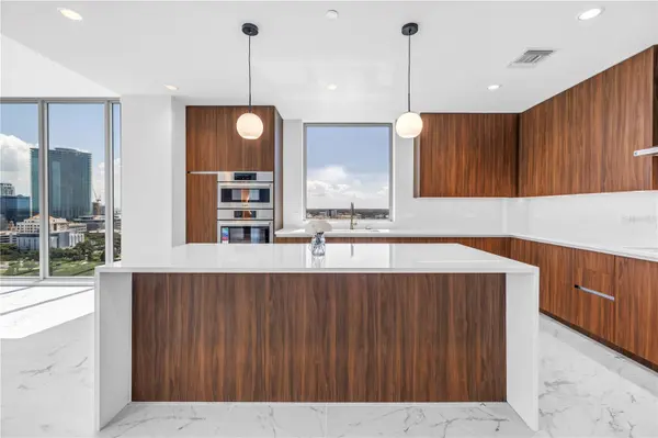 777 3RD AVE N #1605, St Petersburg, FL 33701