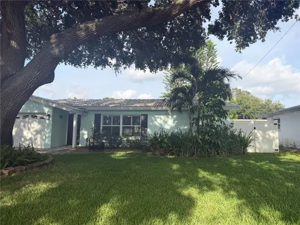 704 23RD ST SW, Largo, FL 33770