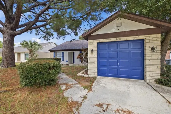 1901 CASTLE BAY CT, Oldsmar, FL 34677