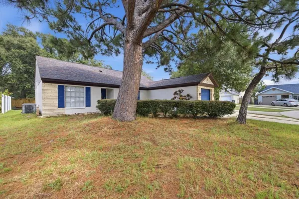 1901 CASTLE BAY CT, Oldsmar, FL 34677