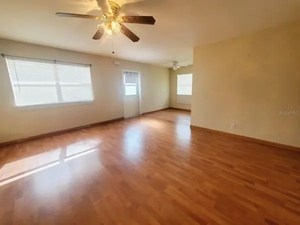 201 BEDFORD TRL #121, Sun City Center, FL 33573