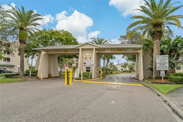 10032 65TH AVE N #17, St Petersburg, FL 33708