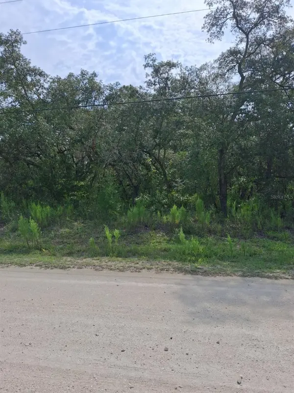 18364 PARAKEET RD, Weeki Wachee, FL 34614