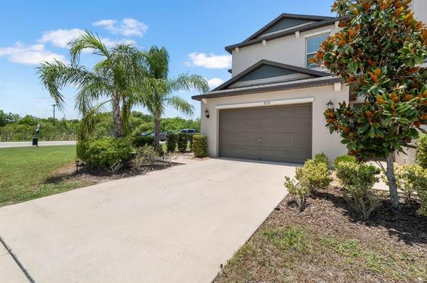 635 ROYAL EMPRESS DR, Ruskin, FL 33570