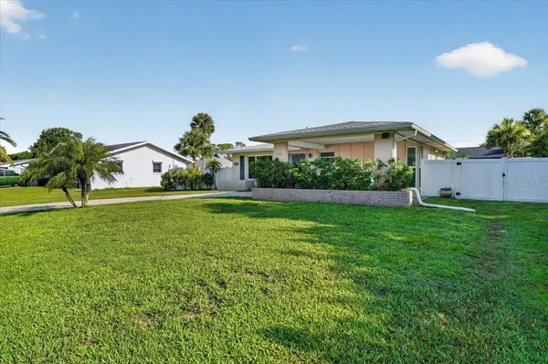 20286 BENTON AVE, Port Charlotte, FL 33952