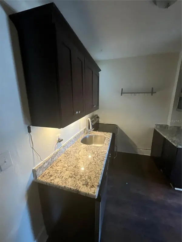 2608 CENTRAL AVE #4, St Petersburg, FL 33712